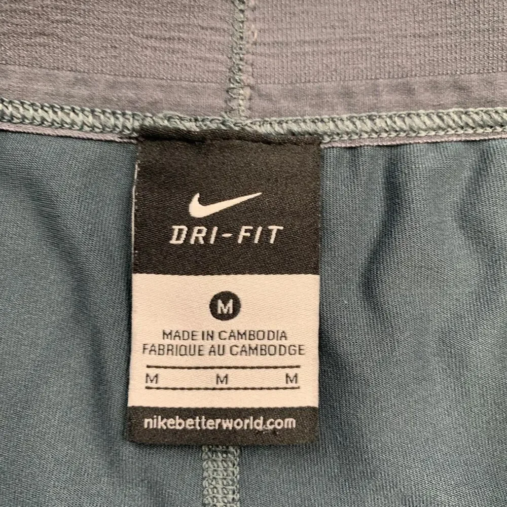 Nike Capri Leggings Women M Medium Gray Dri Fit Pull On Stretch Waistband Swoosh